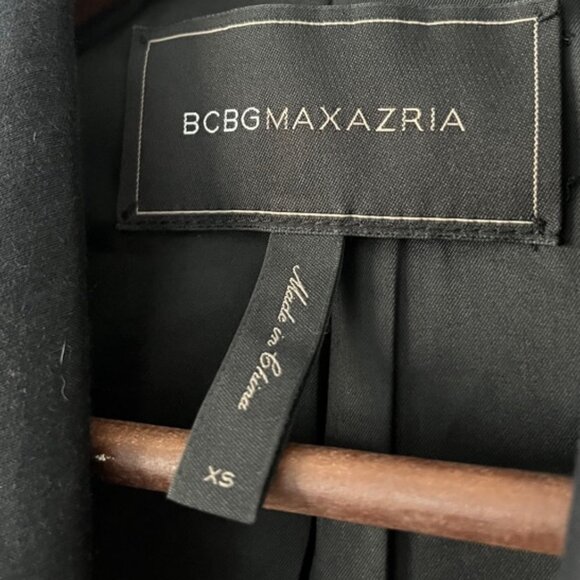 BCBGMAXAZRIA blazer size Xs Career Romantic Date night Professional - Picture 3 of 9